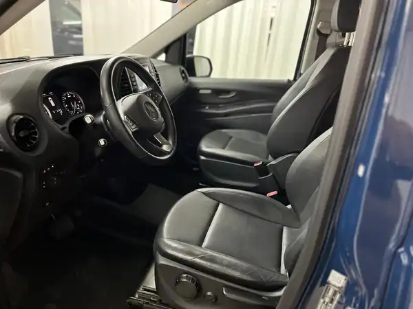MERCEDES-BENZ Vito 114 CDI 4x4 Tourer (8/21)