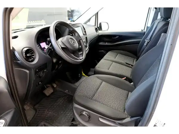 MERCEDES-BENZ Vito eVito 111 (6/8)