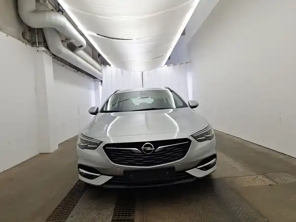 OPEL Insignia ST (2/16)