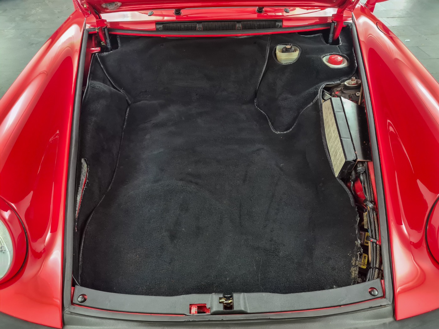PORSCHE 911 Carrera 3.2 Cabriolet (15/18)