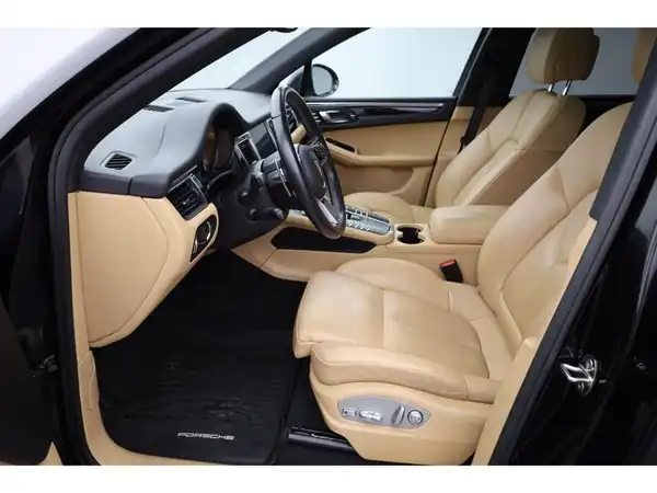 PORSCHE Macan S 3.0 l (17/26)