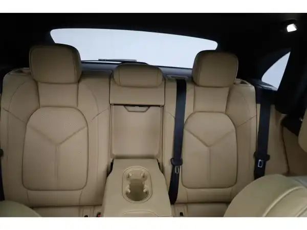 PORSCHE Macan S 3.0 l (22/26)