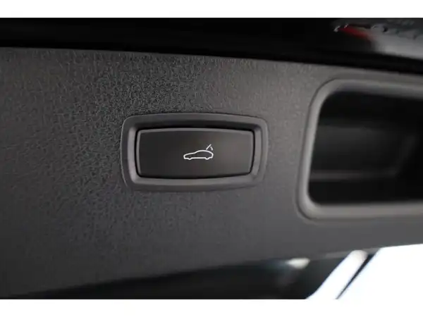 PORSCHE Macan S 3.0 l (25/26)