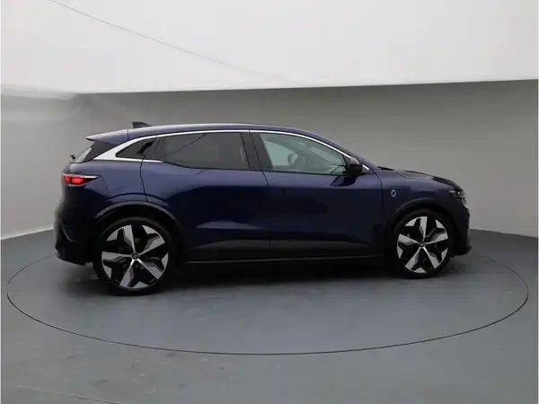 RENAULT Megane E-Tech EV60 220 Techno (60 kWh) (6/26)