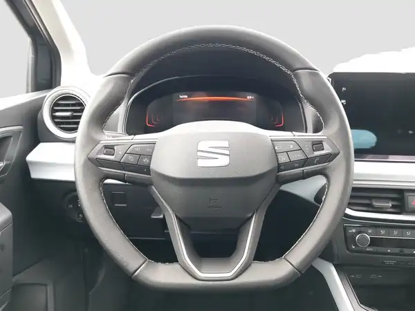 SEAT Arona 1.0 TSI Style Edition (10/15)