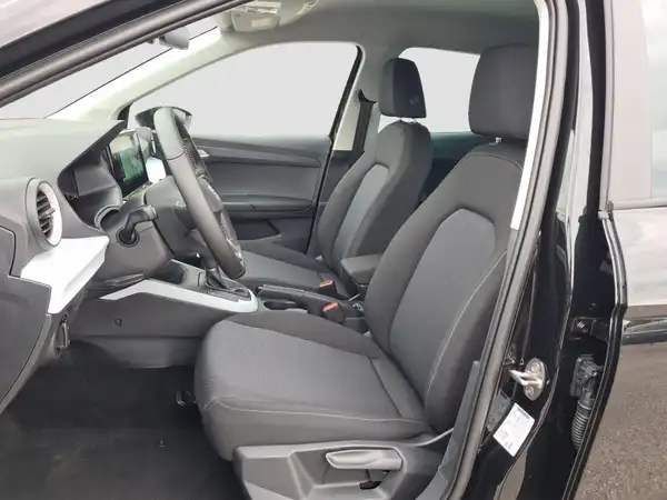 SEAT Arona 1.0 TSI Style Edition DSG (7/15)