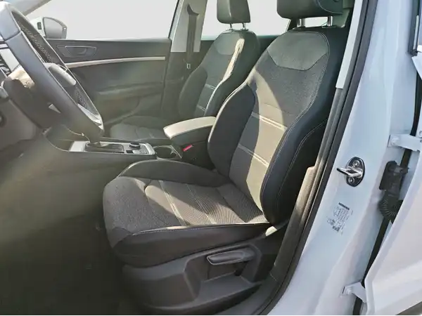 SEAT Ateca Xperience 1.5 TSI Business AHK ACC Virtual Winter (7/7)