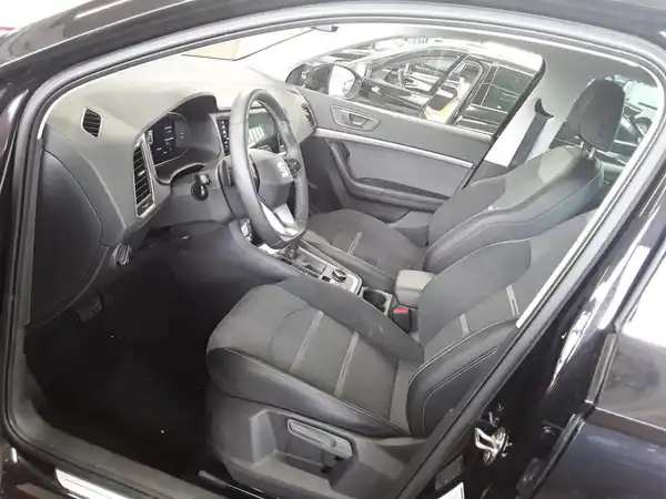 SEAT Ateca Xperience 1.5 TSI Business Connect AHK ACC Virtual Winter (4/7)