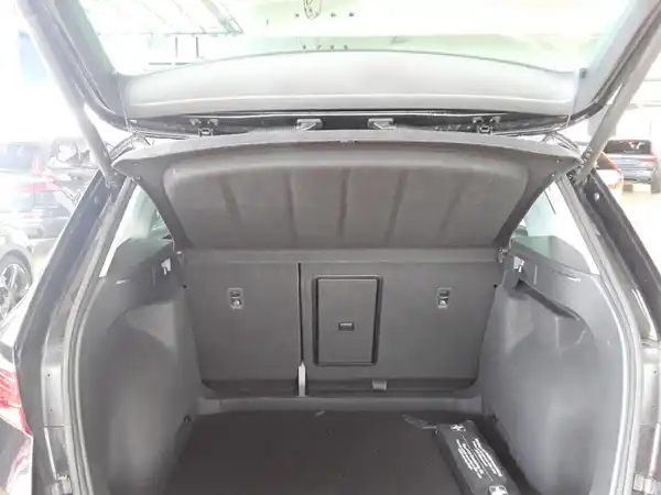 SEAT Ateca Xperience 1.5 TSI Business Connect AHK ACC Virtual Winter (7/7)