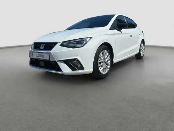 SEAT Ibiza FR-Line 1.0 TSI Navi Connect Virtual LED Spur (2/16)
