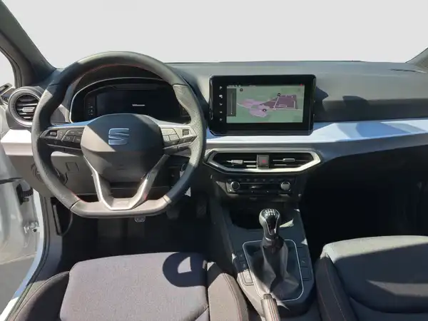 SEAT Ibiza FR-Line 1.0 TSI Navi Connect Virtual LED Spur (10/16)