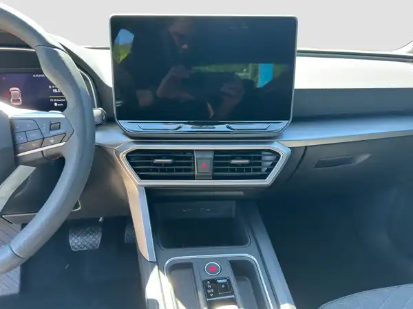 SEAT Leon FR 1.5 eTSI DSG (11/16)