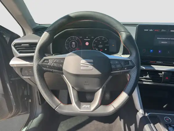 SEAT Leon SP 1.5 eTSI Business Navi Winter LED (11/17)