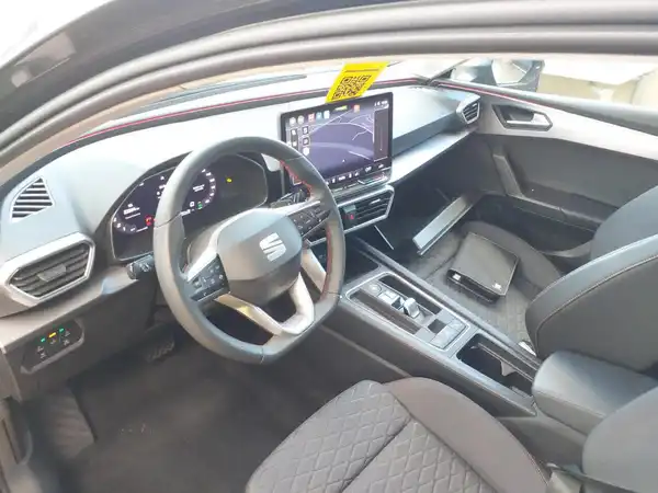 SEAT Leon FR 1.5 TSI Business Matrix Connect Kamera Winter (4/7)