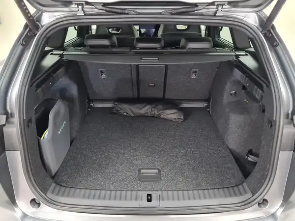 ŠKODA Enyaq 85x Sportline (11/17)