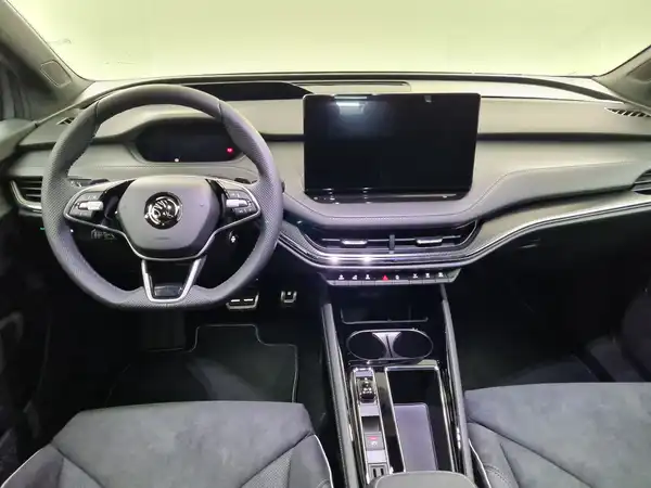 ŠKODA Enyaq 85x Sportline (10/17)
