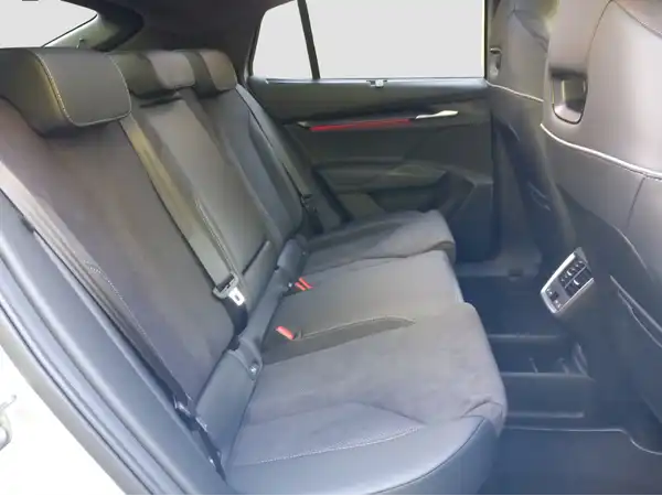 ŠKODA Enyaq Coup 85 Sportline (15/16)