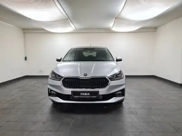 ŠKODA Fabia Drive TSI DSG (3/16)