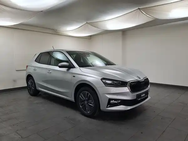 ŠKODA Fabia Drive TSI DSG (4/16)