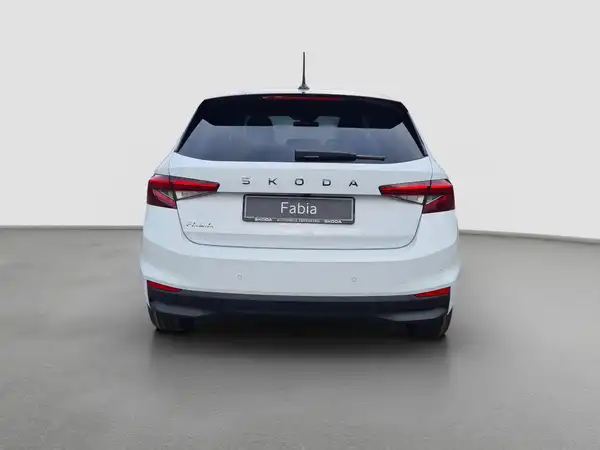 ŠKODA Fabia Tour TSI DSG (6/16)