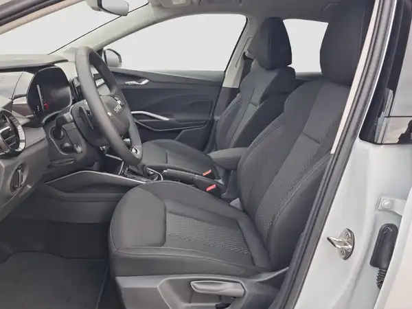 ŠKODA Fabia Tour TSI DSG (8/16)