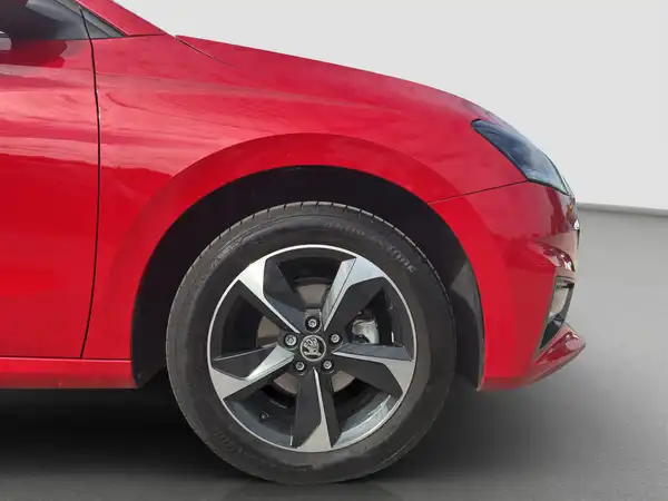 ŠKODA Fabia Selection 1.0 SUNSET LED Assist (17/17)