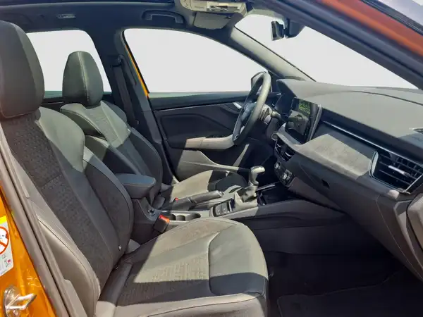 ŠKODA Kamiq 1.5 TSI DSG Selection (15/17)