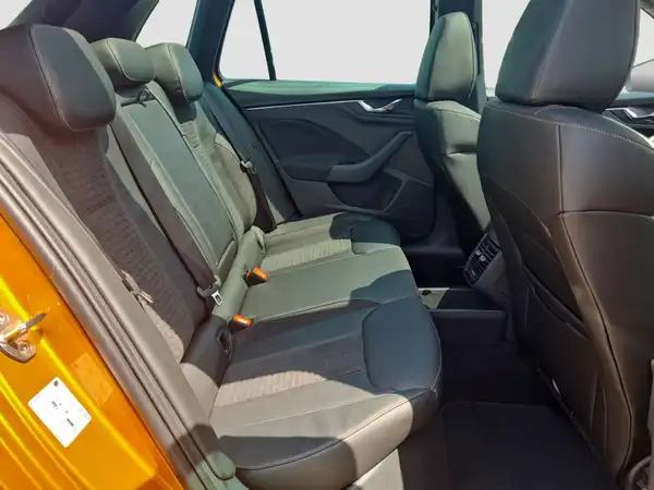 ŠKODA Kamiq 1.5 TSI DSG Selection (16/17)