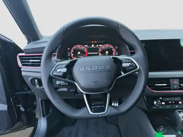 ŠKODA Kamiq 1.5 TSI Monte Carlo DSG (11/16)