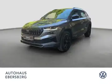 ŠKODA Karoq Sportline 2.0 TSI DSG 4x4 (1/16)