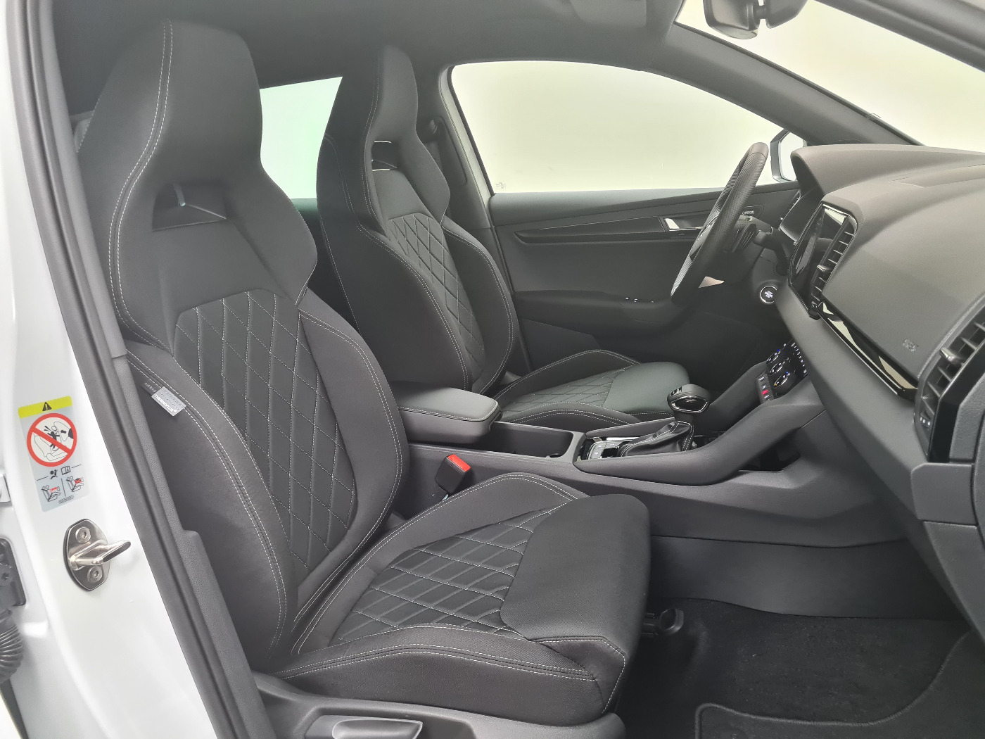 ŠKODA Karoq Sportline Allrad TDI 110 kW 7-Gang DSG (16/17)
