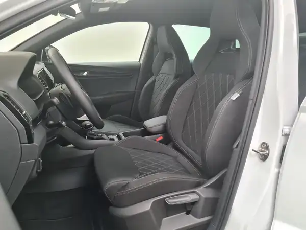ŠKODA Karoq Sportline Allrad TDI 110 kW 7-Gang DSG (7/17)