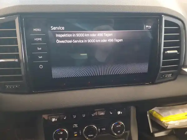 ŠKODA Karoq Selection 1.5 TSI ACC Connect Winter Kamera (4/7)