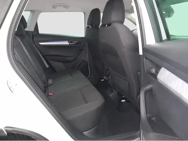 ŠKODA Karoq Elegance 1.5 TSI MATRIX Winter el.Heck Navi (13/15)