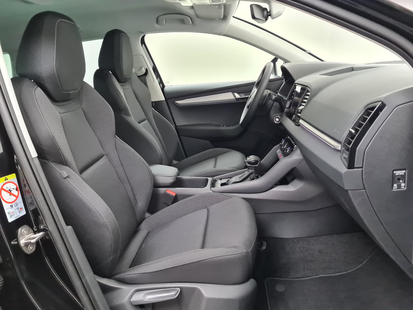 ŠKODA Karoq Tour 1.5 TSI (16/17)