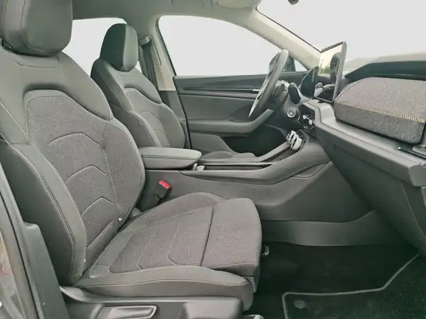 ŠKODA Kodiaq Selection 2.0 TDI 4x4 Assist+ MATRIX LenkHzg (14/16)