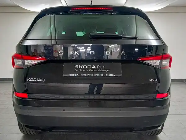ŠKODA Kodiaq Ambition Clever 2.0 TDI App DCC LM19 230V 360 7Si (6/21)