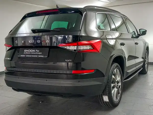 ŠKODA Kodiaq Ambition Clever 2.0 TDI App DCC LM19 230V 360 7Si (7/21)