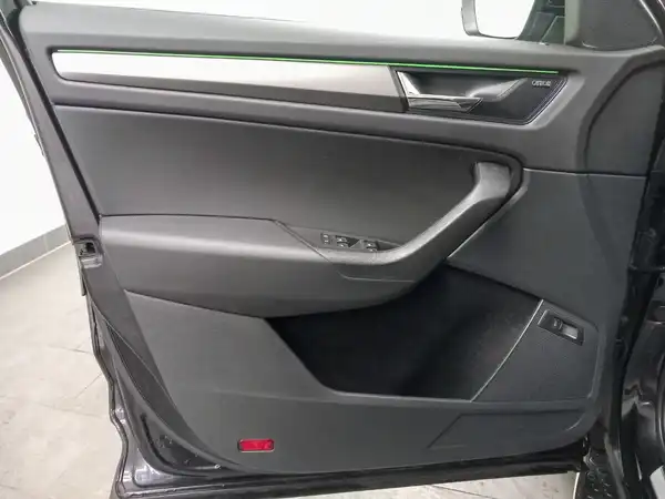 ŠKODA Kodiaq Ambition Clever 2.0 TDI App DCC LM19 230V 360 7Si (10/21)