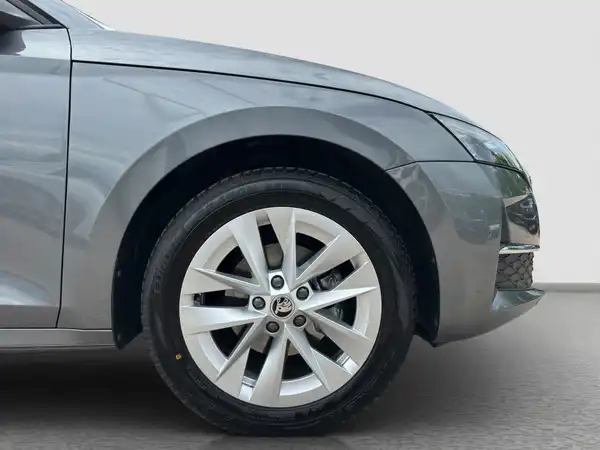 ŠKODA Octavia Combi Select 1.5 TSI Kamera Connect Digital LED Winter (16/16)