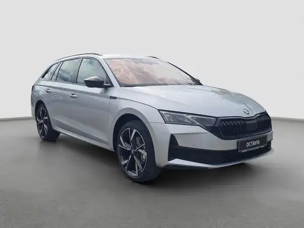 ŠKODA Octavia Combi 2.0 TDI DSG (4/16)