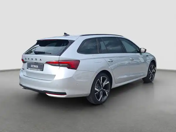 ŠKODA Octavia Combi 2.0 TDI DSG (5/16)