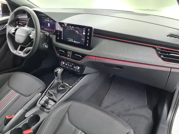 ŠKODA Scala 1.5 TSI Monte Carlo DSG (18/18)