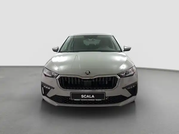 ŠKODA Scala Tour TSI DSG (2/16)