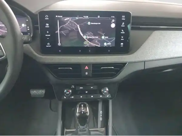 ŠKODA Scala Tour TSI DSG (11/16)