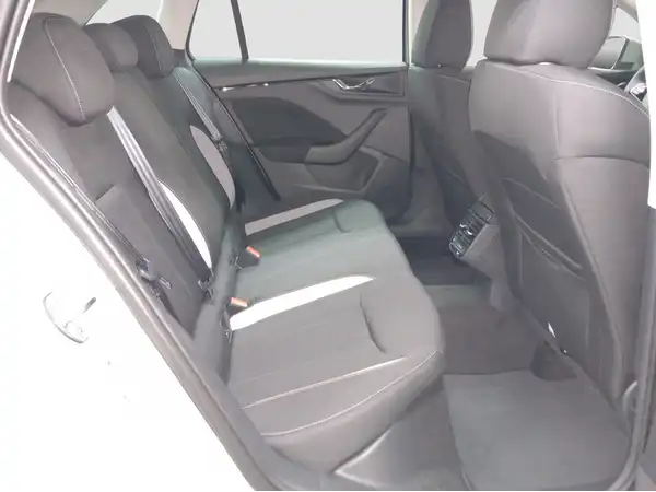 ŠKODA Scala Tour TSI DSG (15/16)