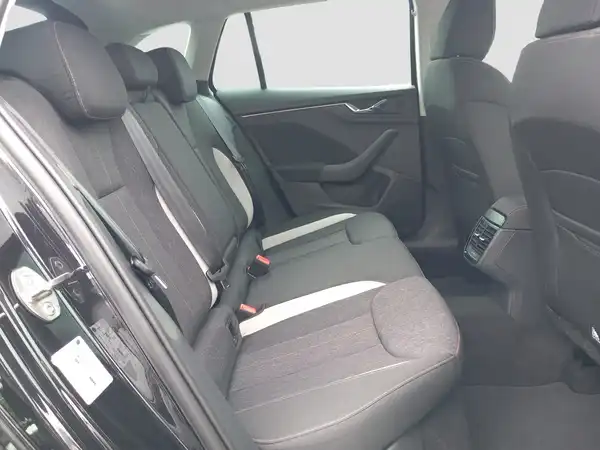 ŠKODA Scala 1.5 TSI Selection DSG (14/15)