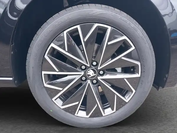 ŠKODA Scala 1.5 TSI Selection DSG (15/15)