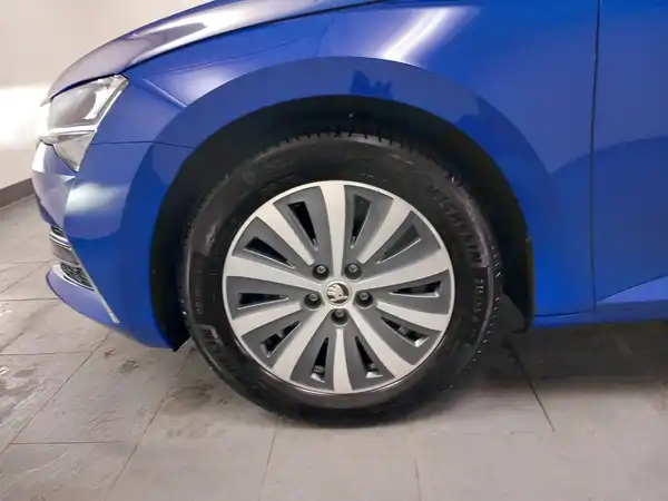 ŠKODA Superb iV Combi Ambition 1.4 eTSI (21/21)