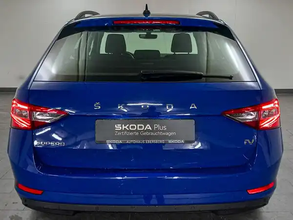 ŠKODA Superb iV Combi Ambition 1.4 eTSI (6/21)